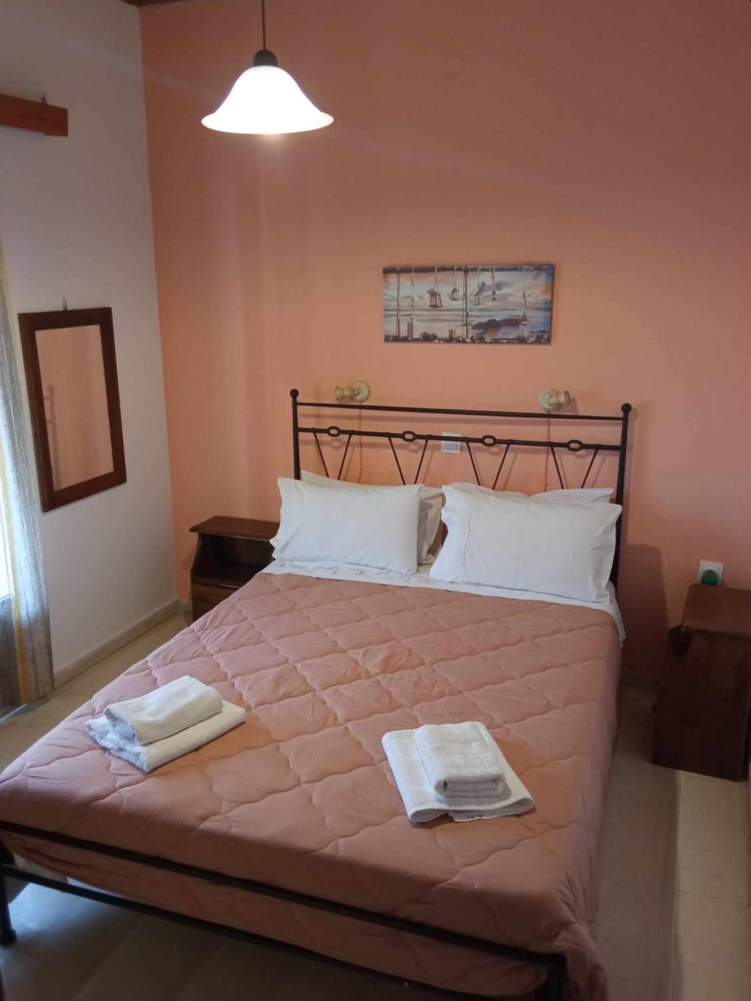 Eftichia Apartment โรดา ภายนอก รูปภาพ